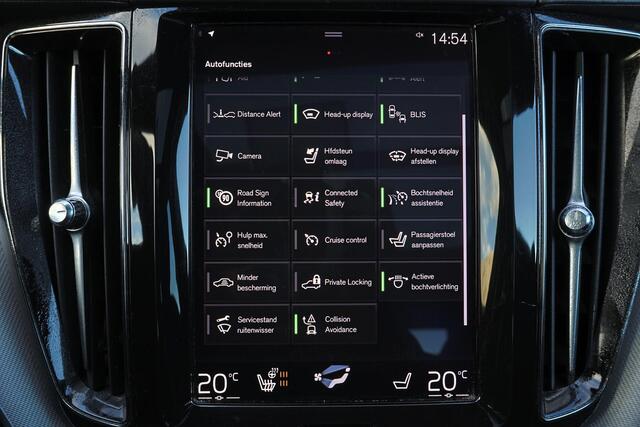 Volvo XC60 T8 Recharge AWD R-Design - Luchtvering - Panorama/schuifdak - IntelliSafe Assist & Surround - 360º Camera - Harman/Kardon audio - Adaptieve LED koplampen - Verwarmde voorstoelen, stuur & achterbank - Parkeersensoren voor & achter - Elektr. bedienb. voorst