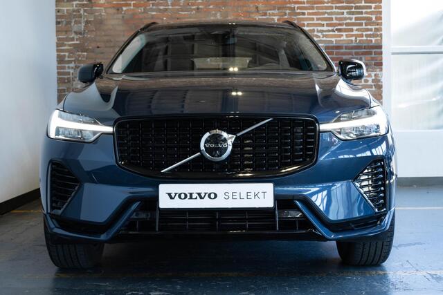 Volvo XC60 T6 Plug-in hybrid AWD Plus Dark | Adaptive cruise control | 360° parkeercamera | BLIS | Wegklapbare trekhaak | Panoramadak | Stoel en stuurwielverwarming | Lederen bekleding | Google infotainment | Parkeersensoren voor + achter