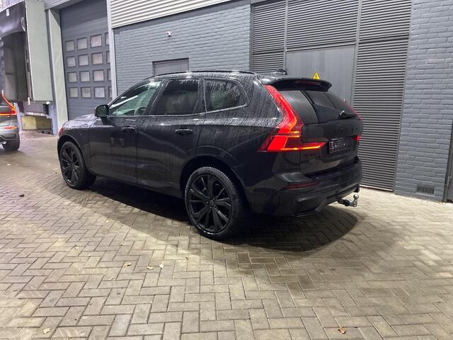 Volvo XC60 T6 Plug-in hybrid Plus Black Edition | FACELIFT | Trekhaak | 360° Camera | Head-Up | Panoramadak | 21 Inch
