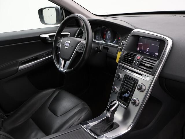 Volvo XC60 2.0 T5 FWD 245 PK POLAR+ PANORAMA | LEDER | TREKHAAK | STOELVERW.