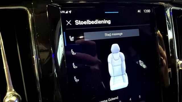 Volvo XC60 2.0 T8 AWD Recharge Long Range 335kW/455pk Aut8 Ultimate Bright LUCHTVERING + HARMAN/KARDON + PANORAMADAK + PILOT ASSIST + ADAPT.CRUISE + LANE ASSIST + STOELMASSAGE + STOELVERWARMING&-VENTILATIE + 360 CAMERA + HEAD-UP + PARKSENSOREN + 19" LM-VELGEN!!