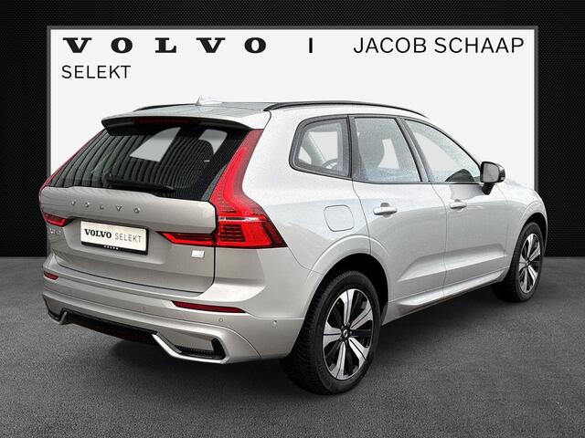 Volvo XC60 T6 Plug-in hybrid AWD Plus Dark / 360 camera / all season banden / Panoramadak / semi-elektrische trekhaak /