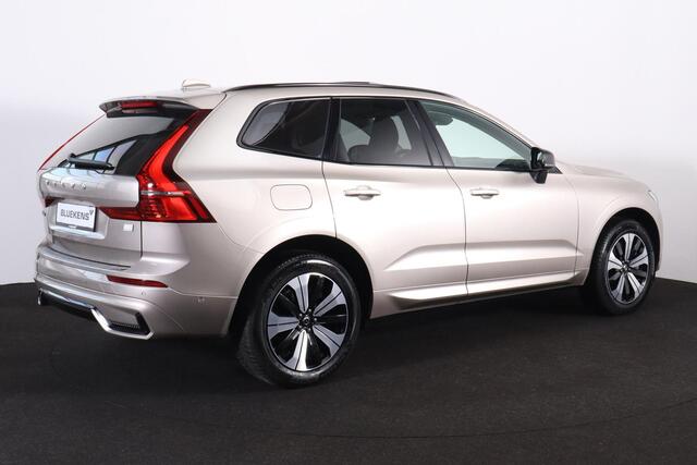 Volvo XC60 T6 Recharge AWD Plus Dark - LONG RANGE - Panorama/schuifdak - IntelliSafe Assist & Surround - 360º Camera - Harman/Kardon audio - Adaptieve LED koplampen - Verwarmde voorstoelen, stuur & achterbank - Parkeersensoren voor & achter - Elektr. bedienb. voorst