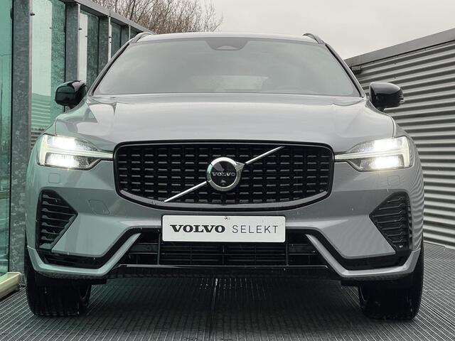 Volvo XC60 2.0 T8 Plug-in hybrid AWD Ultra Dark PHEV, Automaat, 21 inch, Panoramadak, Bowers&Wilkins audio, Stoelverwarming, Stuurverwarming, Trekhaak semi elektrisch wegklapbaar, Gelaagde- en getinte ramen