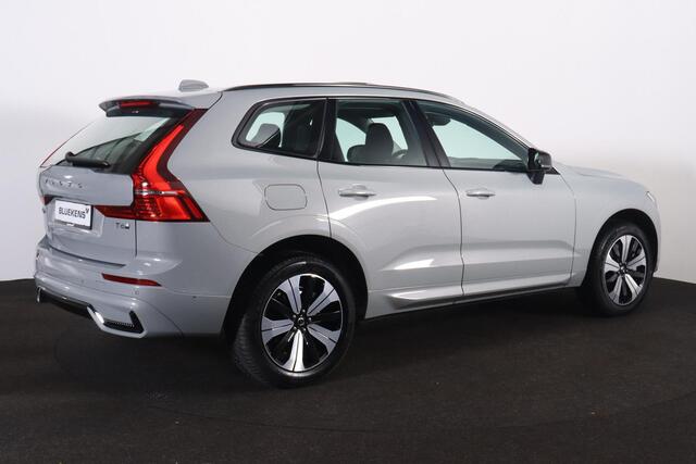 Volvo XC60 T6 Recharge AWD Plus Dark - Panorama/schuifdak - IntelliSafe Assist & Surround - 360º Camera - Verwarmde voorstoelen, stuur & achterbank - Parkeersensoren voor & achter - Elektr. bedienb. voorstoelen met geheugen - Draadloze tel. lader - Elektr. inklapbar