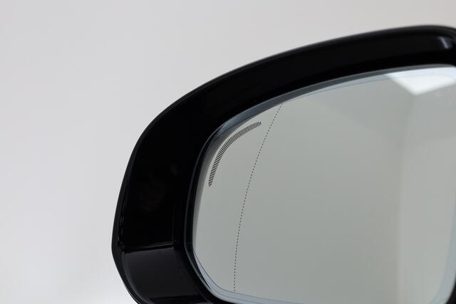 Volvo XC60 T6 Plug-in hybrid Plus Black Edition | Pano | Harman Kardon | Memory Seats | 360cam | Blis | Pilot Assist | 21''