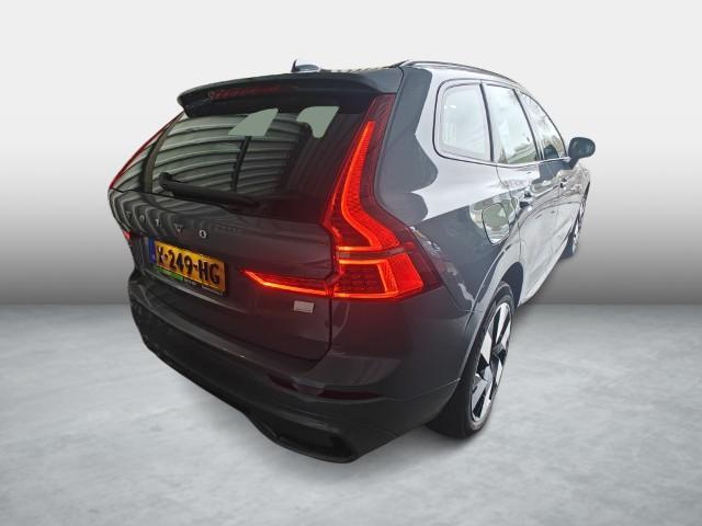 Volvo XC60 2.0 T6 Plug-in hybrid AWD Plus Dark | 20" | Sportstoelen | Panoramadak | Adaptieve Cruise Control | 20" | Parkeercamera |