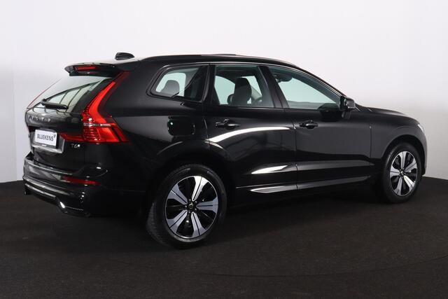 Volvo XC60 T6 Recharge AWD Plus Dark - Panorama/schuifdak - IntelliSafe Assist & Surround - 360º Camera - Verwarmde voorstoelen, stuur & achterbank - Parkeersensoren voor & achter - Elektr. bedienb. voorstoelen met geheugen - Draadloze tel. lader - Elektr. inklapbar