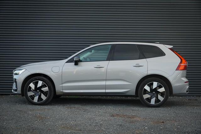 Volvo XC60 2.0 T6 Plug-in hybrid AWD Inscription / Pano / Trekhaak / Stoel&Stuurwielverwarming