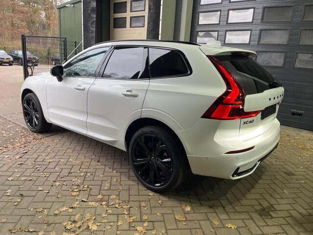Volvo XC60 T6 Plug-in hybrid Plus Black Edition | FACELIFT | MY2026! | Luchtvering | Head-Up | 360° Camera | ACC