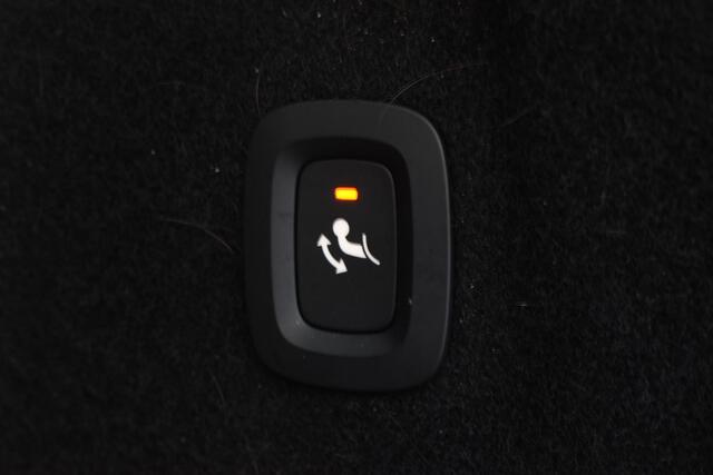 Volvo XC60 2.0 T6 Plug-in hybrid AWD Plus Dark