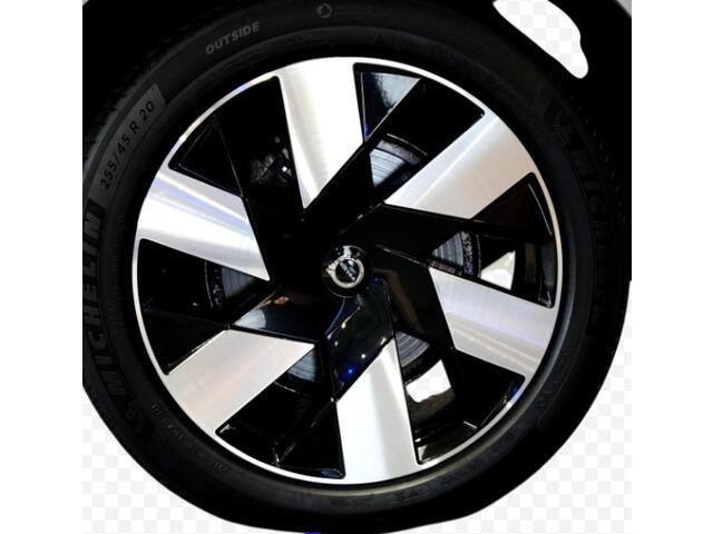 Volvo XC60 2.0 T8 AWD 299kW/407pk Aut8 Twin Engine Inscription PANORAMADAK + HEAD-UP DISPLAY + STOELVERWARMING V&A + STUURVERWARMING + ADAPT.CRUISE + PILOT ASSIST + STANDKACHEL + ON-CALL + SUBWOOFER + LEER + CAMERA + PARKASSISTENT + 20" LM-VELGEN/18" LM-VELGEN WINTE