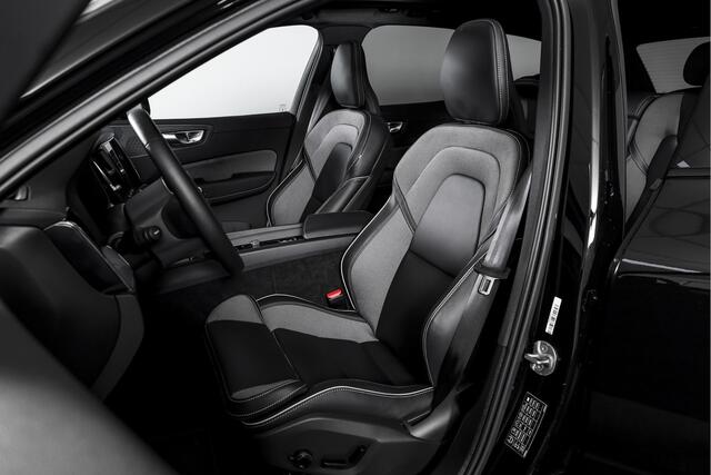 Volvo XC60 2.0 T6 Plug-in hybrid AWD Plus Black Edition | S/K-Panodak | Dig. Cockpit | Adapt. Cruise | Memory Stoelen | Elek. Klep | Stoel-+stuurverw. | 360 Camera | NAV+App. Connect | ECC | LM 21" | 2762