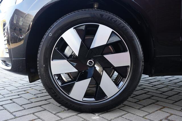 Volvo XC60 2.0 T8 Plug-in hybrid AWD Plus Dark 455pk Panoramadak/360Camera/HarmanKardon