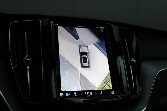 Volvo XC60 2.0 T6 Plug-in hybrid AWD Plus Dark - 360 Camera - Pano - H&K - Stoel/Stuurverwarming - Memory - BLIS - Keyless - Rijklaar