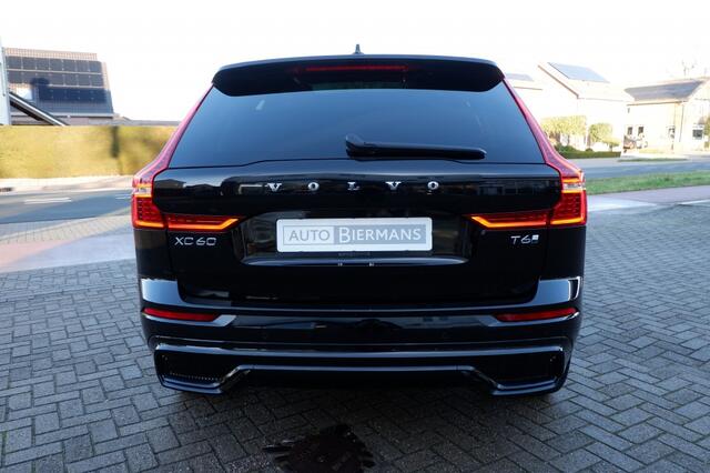 Volvo XC60 2.0 T6 Ultra Dark. AWD / PHEV Long range / Full Option / INCL. f