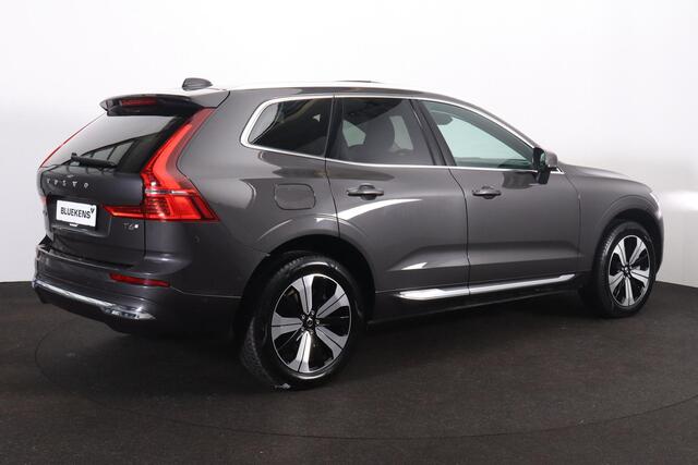 Volvo XC60 T6 Recharge AWD Core Bright - Panorama/schuifdak - IntelliSafe Assist & Surround - 360º Camera - Harman/Kardon audio - Adaptieve LED koplampen - Verwarmde voorstoelen, stuur & achterbank - Parkeersensoren voor & achter - Elektr. bedienb. voorstoelen met g