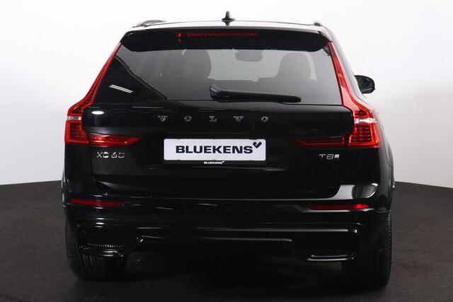 Volvo XC60 T8 Recharge AWD Ultra Dark - Panorama/schuifdak - IntelliSafe Assist & Surround - 360º Camera - Bowers & Wilkins audio - Adaptieve LED koplampen - Verwarmde voorstoelen, stuur & achterbank - Parkeersensoren voor & achter - Elektr. bedienb. voorstoelen met
