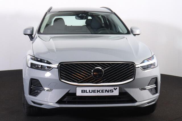 Volvo XC60 T6 Plug-in hybrid AWD Business Edition - FACELIFT - Adaptive Cruise Control - 360 graden camera - Google Infotainment - Harman Kardon Audio - Verwarmbaar stuurwiel - Verwarmbare voorstoelen - Verwarbare achterbank