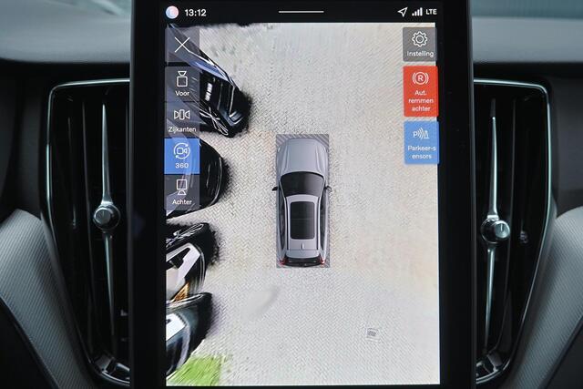 Volvo XC60 T6 Plug-in hybrid AWD Business Edition - FACELIFT - Adaptive Cruise Control - 360 graden camera - Google Infotainment - Harman Kardon Audio - Verwarmbaar stuurwiel - Verwarmbare voorstoelen - Verwarbare achterbank