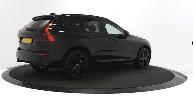 Volvo XC60 2.0 T8 Plug-in hybrid AWD Plus Black Edition Facelift | Panodak | Dig.Cockpit | Adapt.Cruise | Stoel-+Stuurverw. | 360 Camera | Harmon Kardon