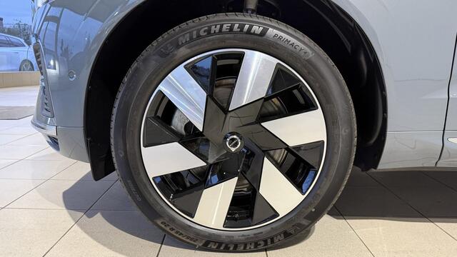 Volvo XC60 2.0 T8 RECHARGE AWD Plus Bright (355kW / 455pk) ** LED, NAVI+, LEDER, MEM, ACC, 20-inch LMV ** 1e EIG - UNFALLFREI ** ** INFORMEER OOK NAAR ONZE AANTREKKELIJKE FINANCIAL-LEASE TARIEVEN **