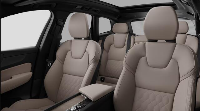 Volvo XC60 T6 Plug-in hybrid AWD Ultra Dark | 21" 5-V Spoke Black Diamond | Luchtvering | Extra getint glas achter