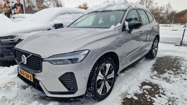 Volvo XC60 2.0 T6 Plug-in hybrid AWD Plus Dark 360 Cam | NL AUTO