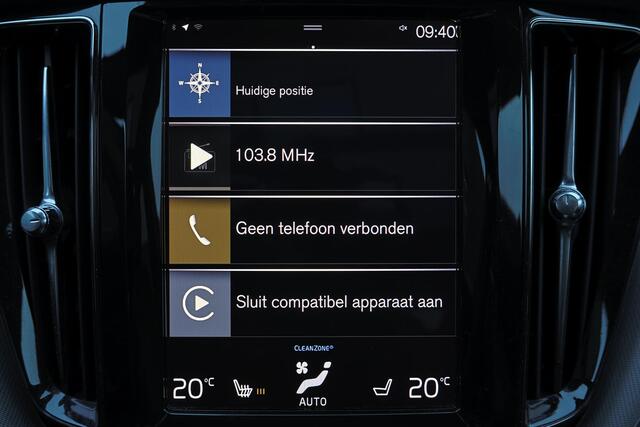 Volvo XC60 T5 Inscription - Panorama/schuifdak - Adaptieve LED koplampen - Parkeercamera achter - Verwarmde voorstoelen - Parkeersensoren voor & achter - Head up display - Cruise control - Extra getint glas - Elektr. inklapbare trekhaak - 19' LMV