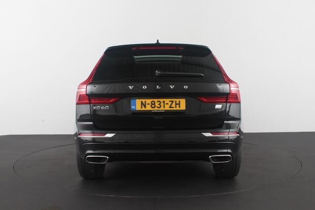 Volvo XC60 2.0 T6 Plug-in hybrid AWD Inscription 341pk/Trekhaak/Pano.schuif/Memory/Leer/ONYX BLACK/Apple CarPlay/Standverwarming