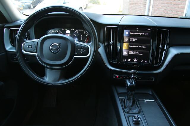 Volvo XC60 2.0 T5 | PILOT ASSIST | APPLE CARPLAY | LANE KEEPING AID | CRUIS