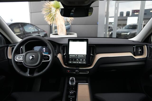 Volvo XC60 2.0 T6 Plug-in hybrid AWD Plus Dark FACELIFT Long Range 398pk Panoramadak/HarmanKardon/360Camera