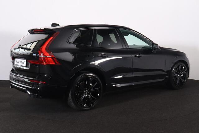 Volvo XC60 T6 Recharge AWD Plus Black Edition - Luchtvering - Panorama/schuifdak - IntelliSafe Assist & Surround - 360º Camera - Bowers & Wilkins audio - Adaptieve LED koplampen - Verwarmde voorstoelen, stuur & achterbank - Parkeersensoren voor & achter - Elektr. be
