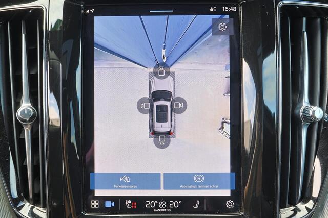 Volvo XC60 T6 Recharge AWD Plus Black Edition - Luchtvering - Panorama/schuifdak - IntelliSafe Assist & Surround - 360º Camera - Bowers & Wilkins audio - Adaptieve LED koplampen - Verwarmde voorstoelen, stuur & achterbank - Parkeersensoren voor & achter - Elektr. be