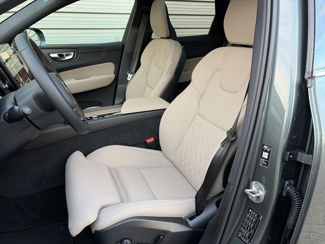 Volvo XC60 2.0 T6 Plug-in hybrid AWD Ultra Bright / 21 Lichtmetalen Velgen / Luchtvering / Head-up Display /