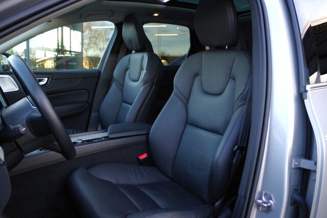 Volvo XC60 2.0 T6 350 PK Plug-in Hybrid LongRange AWD Plus Bright, Panoramadak, Bowers & Wilkins Sound, Leder