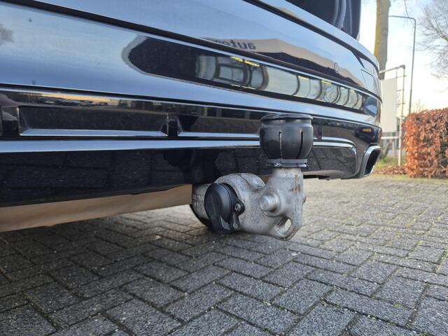 Volvo XC60 2.0 Recharge T8 AWD R-Design Trekhaak/Panoramadak/HarmanKardon etc.