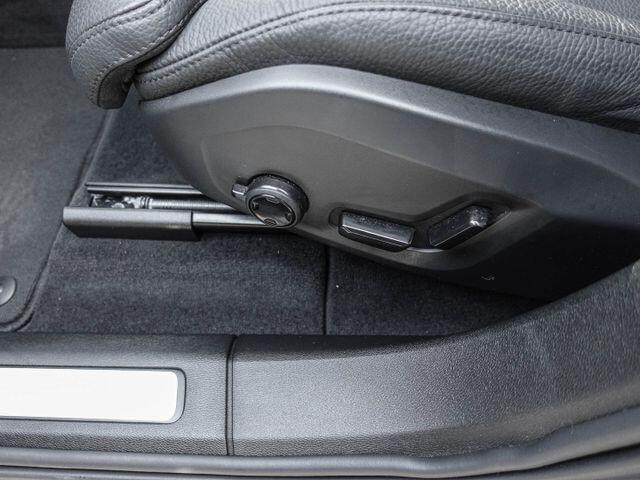 Volvo XC60 2.0 T8 RECHARGE AWD Plus Bright (355kW / 455pk) ** LED, NAVI+, LEDER, MEM, ACC, 20-inch LMV ** 1e EIG - UNFALLFREI ** ** INFORMEER OOK NAAR ONZE AANTREKKELIJKE FINANCIAL-LEASE TARIEVEN **