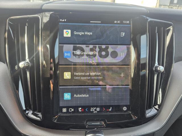 Volvo XC60 2.0 T6 Plug-in hybrid AWD R-Design Dark/MY2022/Trekhaak/Panodak etc.