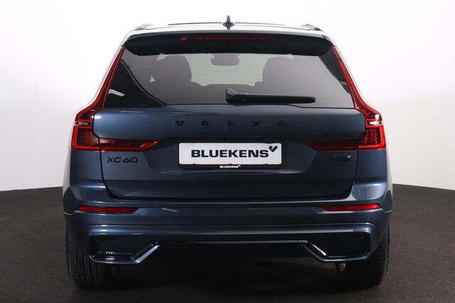 Volvo XC60 T8 Recharge AWD Ultra Black Edition - Panorama/schuifdak - IntelliSafe Assist & Surround - 360º Camera - Harman/Kardon audio - Adaptieve LED koplampen - Verwarmde voorstoelen, stuur & achterbank - Parkeersensoren voor & achter - Elektr. bedienb. voorstoel