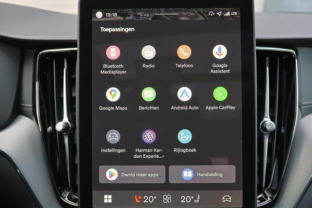 Volvo XC60 T8 Recharge AWD Ultra Black Edition - Panorama/schuifdak - IntelliSafe Assist & Surround - 360º Camera - Harman/Kardon audio - Adaptieve LED koplampen - Verwarmde voorstoelen, stuur & achterbank - Parkeersensoren voor & achter - Elektr. bedienb. voorstoel