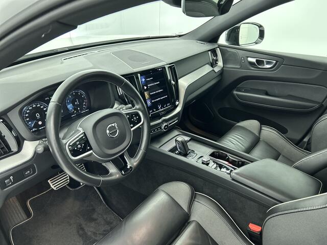 Volvo XC60 2.0 B5 AWD R-Design / Panormadak / Leder / Memory Seats / Harman Kardon / Trekhaak / Stoelverwarming
