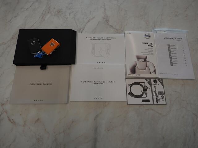 Volvo XC60 2.0 T6 Recharge AWD Ultimate Long Range | Panoramadak | Harman/Kardon | Pilot Assist | Trekhaak | HUD | Keyless | Carplay