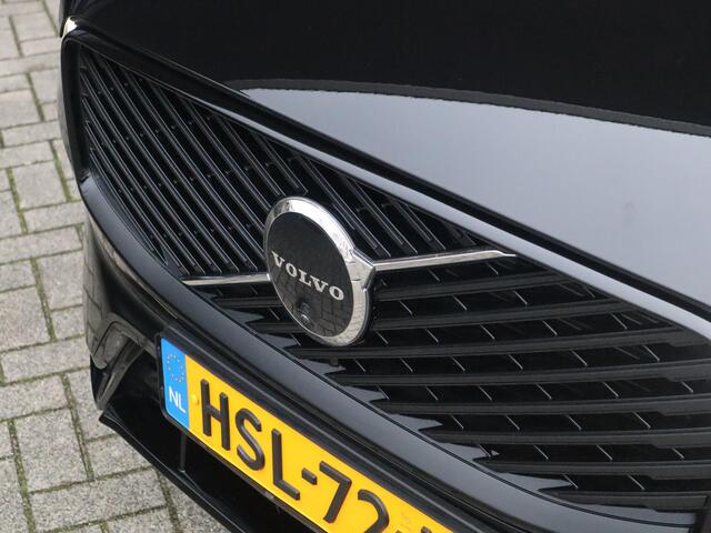 Volvo XC60 2.0 T6 Plug-in hybrid AWD Ultra Dark |MY26!|