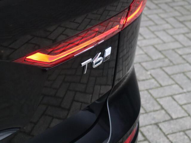 Volvo XC60 2.0 T6 Plug-in hybrid AWD Ultra Dark |MY26!|