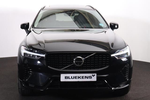 Volvo XC60 T8 Recharge AWD Plus Dark - Panorama/schuifdak - IntelliSafe Assist & Surround - 360º Camera - Harman/Kardon audio - Adaptieve LED koplampen - Verwarmde voorstoelen, stuur & achterbank - Parkeersensoren voor & achter - Elektr. bedienb. voorstoelen met geh