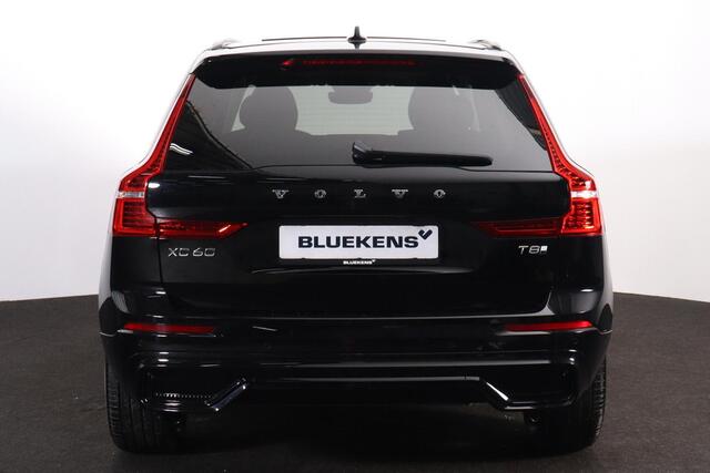 Volvo XC60 T8 Recharge AWD Plus Dark - Panorama/schuifdak - IntelliSafe Assist & Surround - 360º Camera - Harman/Kardon audio - Adaptieve LED koplampen - Verwarmde voorstoelen, stuur & achterbank - Parkeersensoren voor & achter - Elektr. bedienb. voorstoelen met geh
