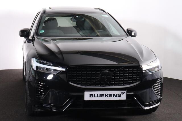 Volvo XC60 T8 Recharge AWD Ultra Black Edition - Luchtvering - Panorama/schuifdak - 360º Camera - Bowers & Wilkins audio - Adaptieve LED koplampen - Verwarmde voorstoelen, stuur & achterbank - Parkeersensoren voor & achter - Elektr. bedienb. voorstoelen met geheugen