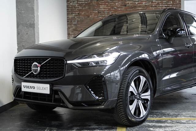 Volvo XC60 T6 Plug-in hybrid AWD Plus Dark | Trekhaak | Verwarmbare voorstoelen+stuurwiel+achterbank | Premium audio by Harman Kardon | Rondom zichtcamera | 19 inch lichtmetalen velgen | Google Infotainment |