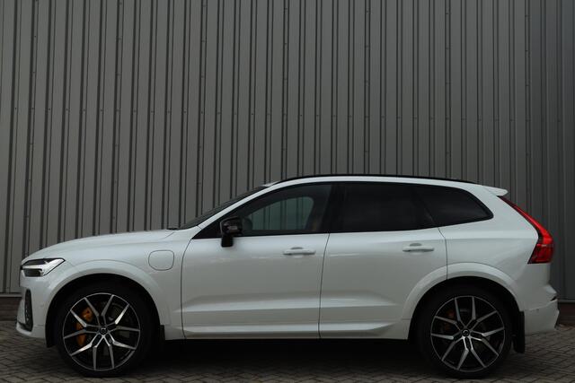 Volvo XC60 2.0 T8 Plug-in-hybrid AWD Polestar Engineered | 360-camera | Verstelbare schokdemping | Schuif/kanteldak | 22" velgen | BTW | Trekhaak |